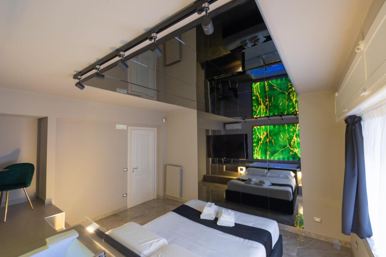 פלרמו Maximum Exclusive Suite & Spa מראה חיצוני תמונה