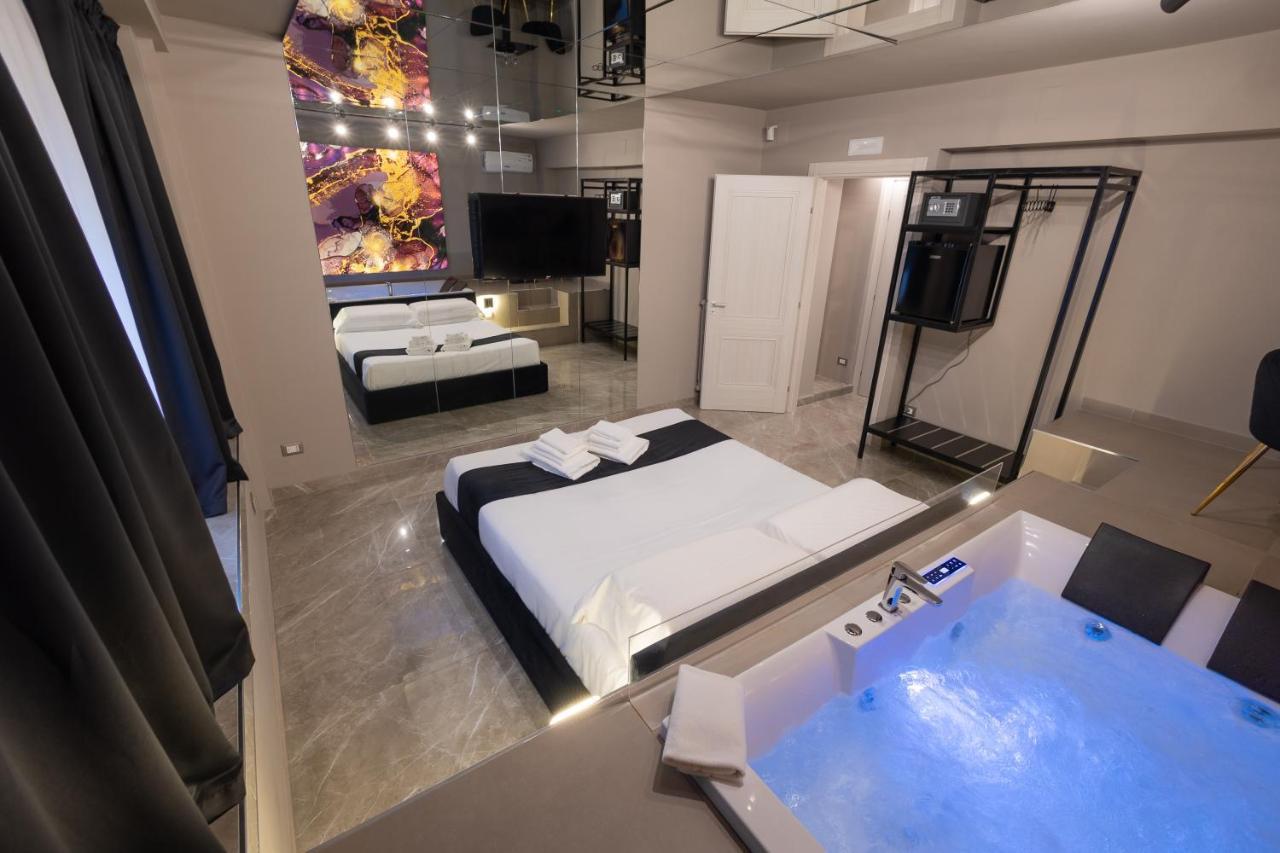 פלרמו Maximum Exclusive Suite & Spa מראה חיצוני תמונה