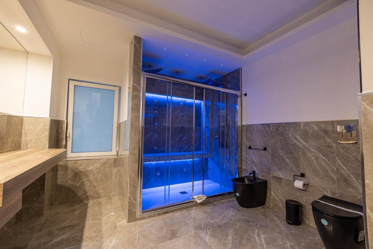 פלרמו Maximum Exclusive Suite & Spa מראה חיצוני תמונה