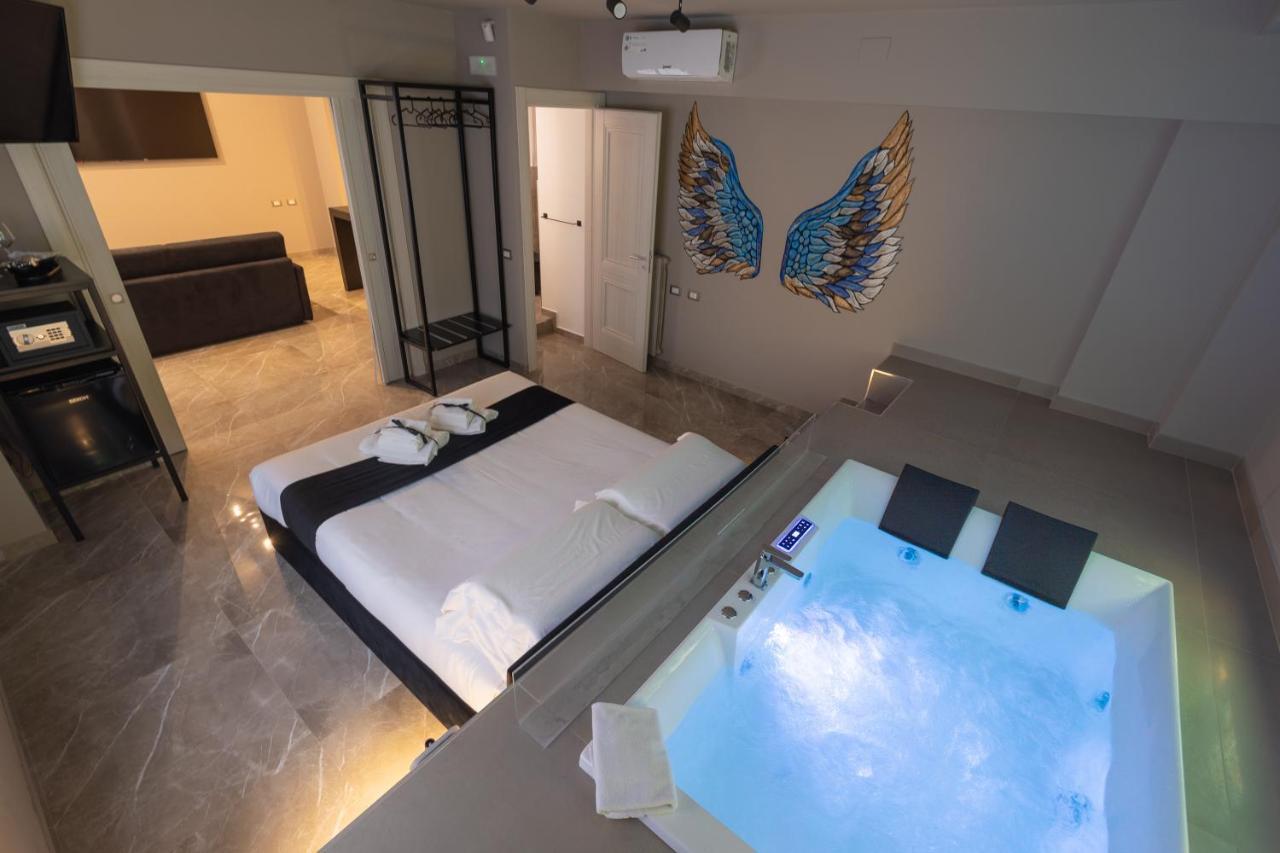 פלרמו Maximum Exclusive Suite & Spa מראה חיצוני תמונה