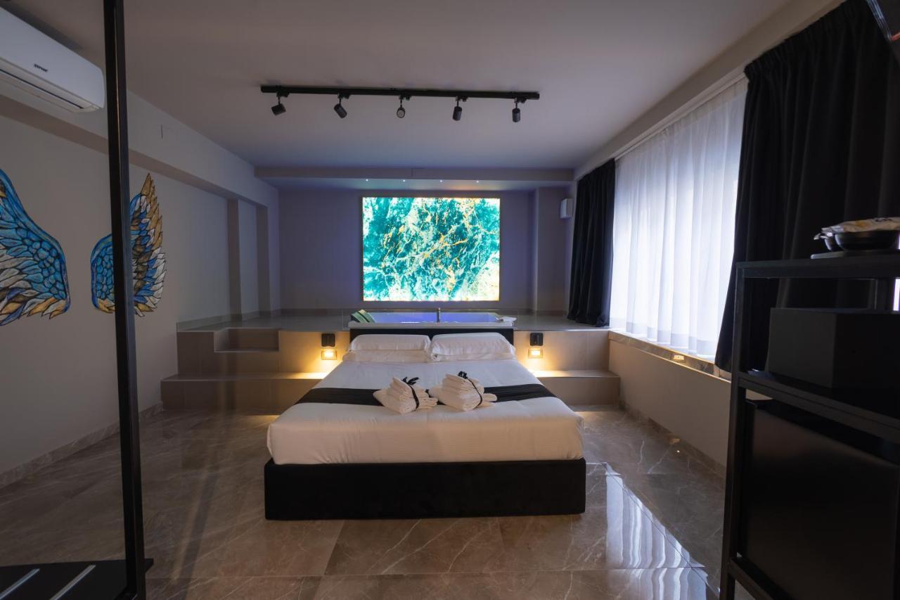 פלרמו Maximum Exclusive Suite & Spa מראה חיצוני תמונה